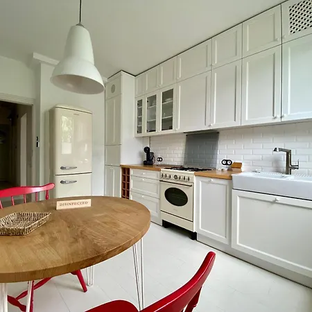 Chic Apartment In Vibrant Area - National Stadium - Saska Kepa Warschau Exterior foto